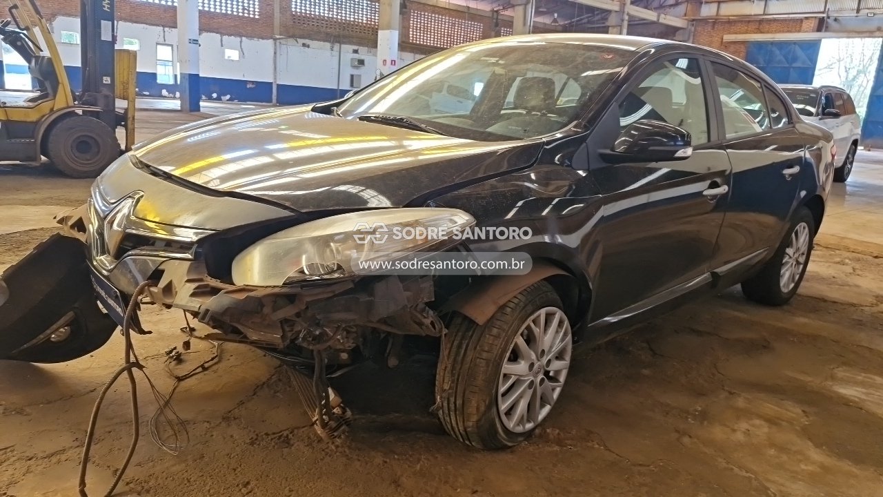 Renault Fluence Dynamique - 2015/2016 — foto 3 de 13