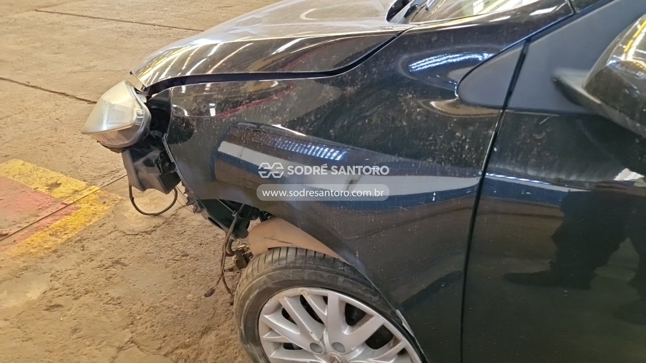 Renault Fluence Dynamique - 2015/2016 — foto 10 de 13