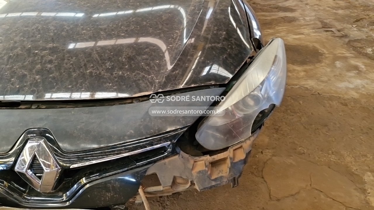 Renault Fluence Dynamique - 2015/2016 — foto 11 de 13