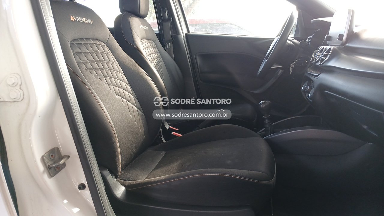 Fiat Argo Trekking 1.3 - 2020/2021 — foto 9 de 12