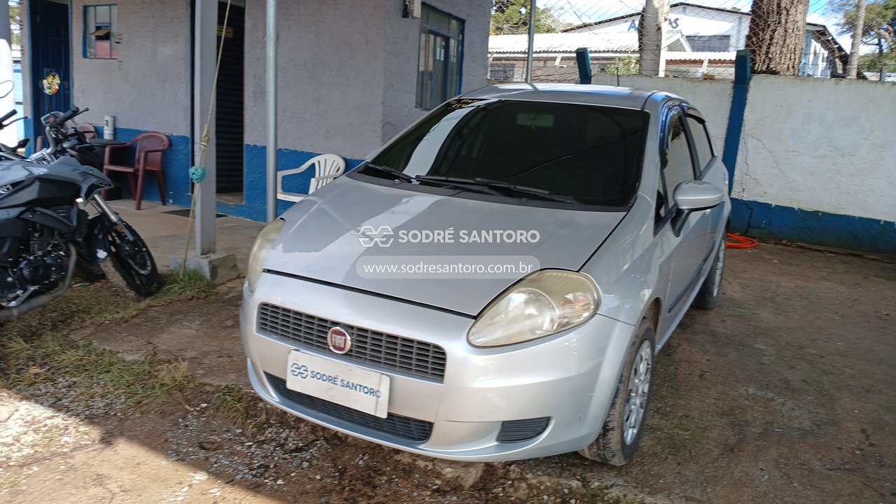 Fiat Punto 1.4 - 2010/2010 — foto 3 de 12
