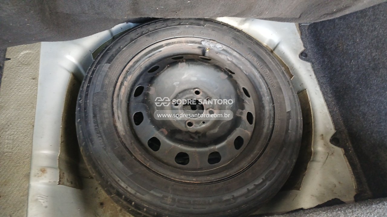 Fiat Punto 1.4 - 2010/2010 — foto 10 de 12