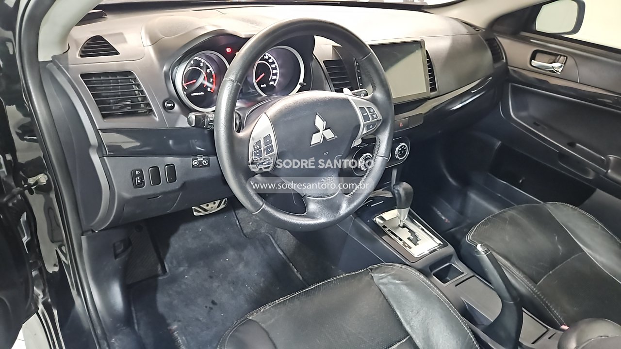 Mitsubishi Lancer 2.0 - 2013/2014 — foto 6 de 12