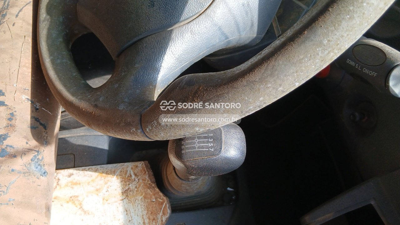 Iveco Tector 240e28 - 2021/2022 — foto 7 de 12