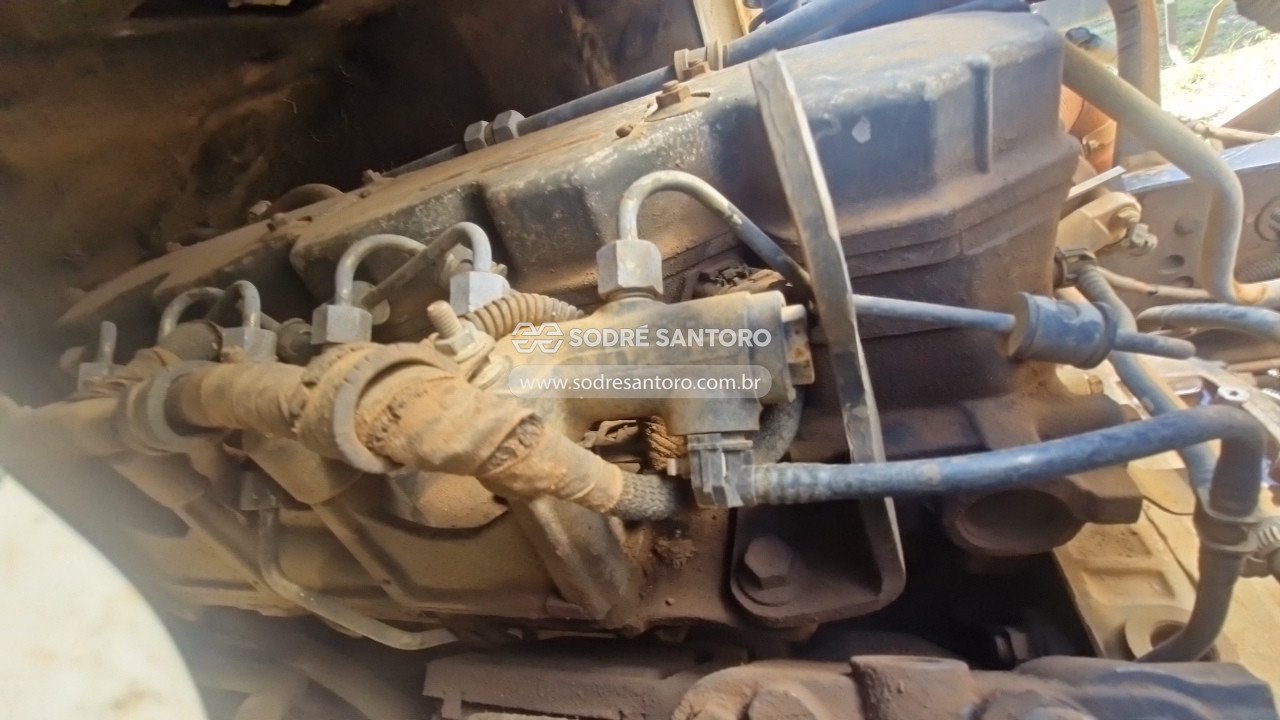 Iveco Tector 240e28 - 2021/2022 — foto 5 de 12