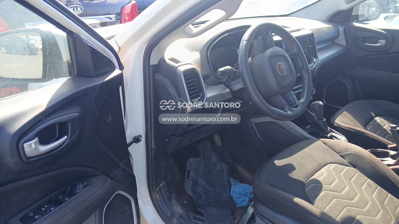 Fiat Toro Freed At9 4x4 - 2022/2022 — foto 6 de 12