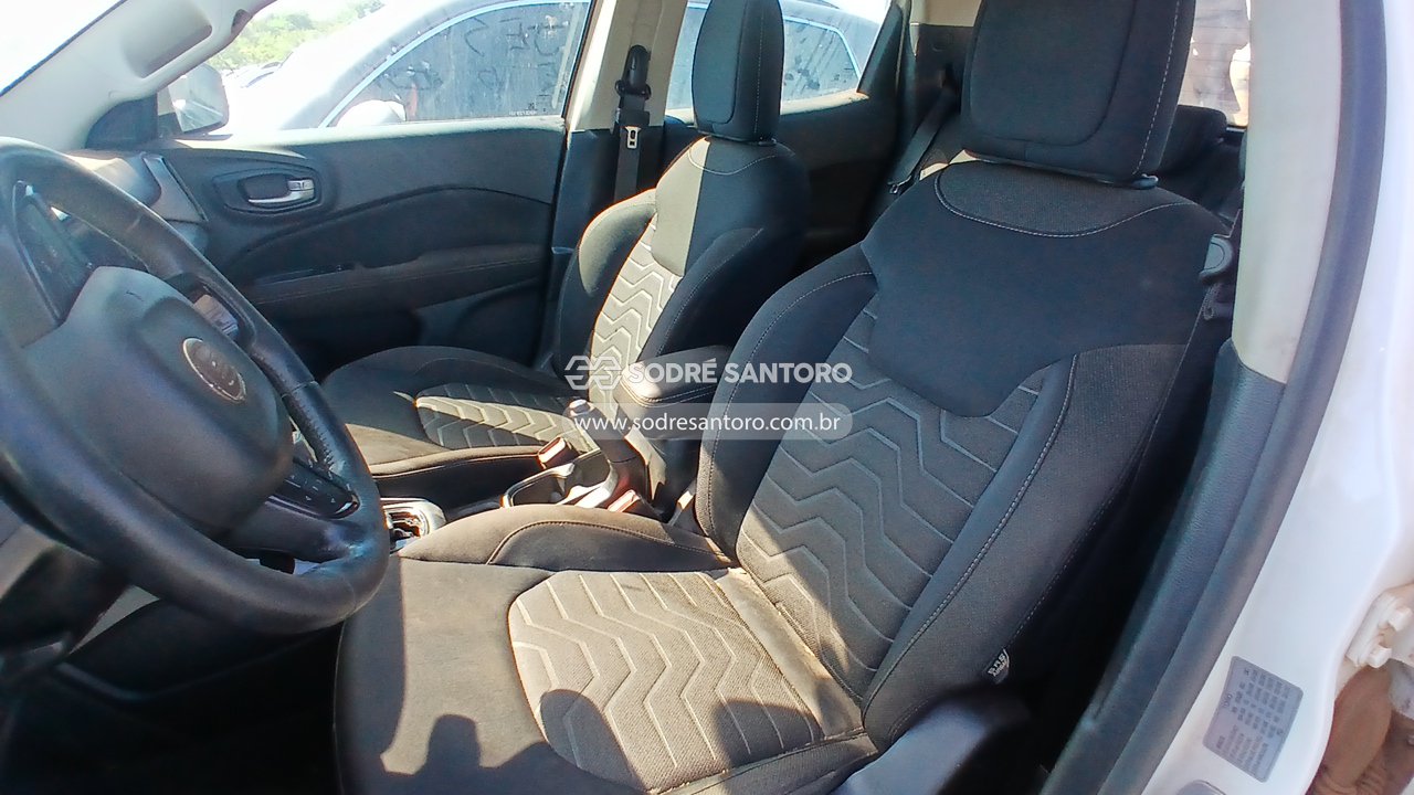 Fiat Toro Freed At9 4x4 - 2022/2022 — foto 8 de 12