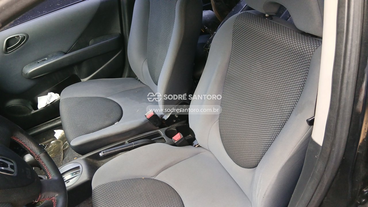 Honda Fit Lxl - 2008/2008 — foto 9 de 12