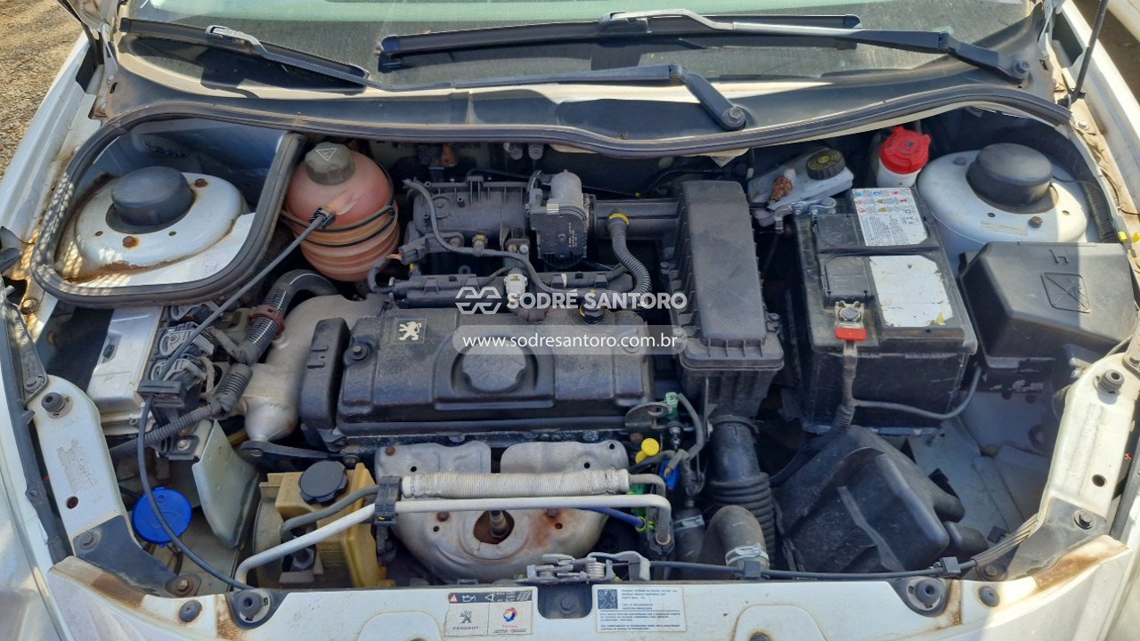 Peugeot 207hb XR - 2013/2013 — foto 5 de 12