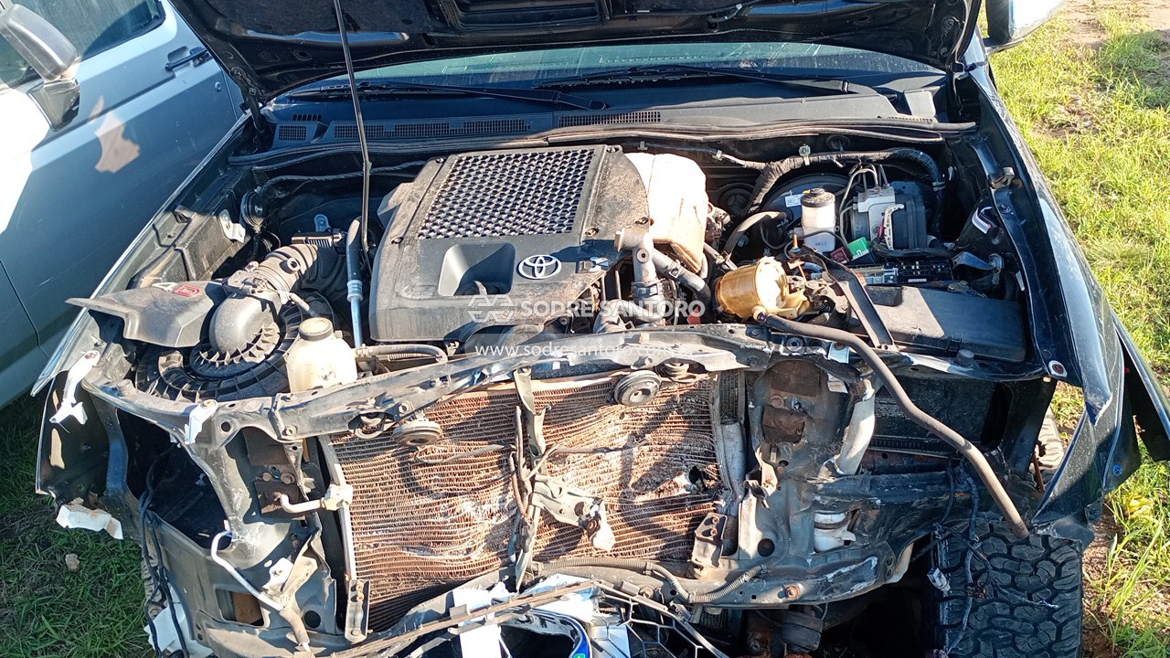 Toyota Hilux Cd4x4 Srv - 2009/2009 — foto 5 de 12