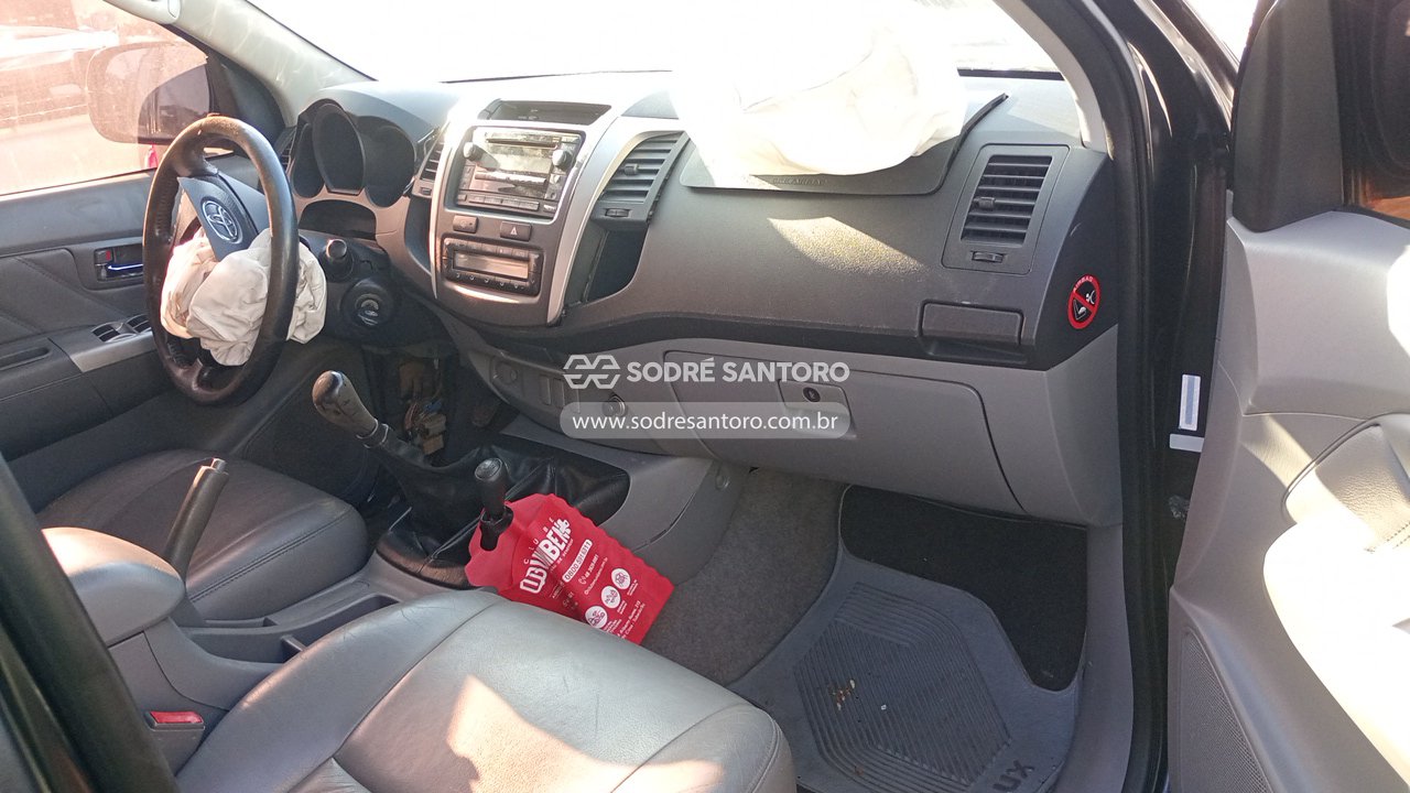 Toyota Hilux Cd4x4 Srv - 2009/2009 — foto 8 de 12
