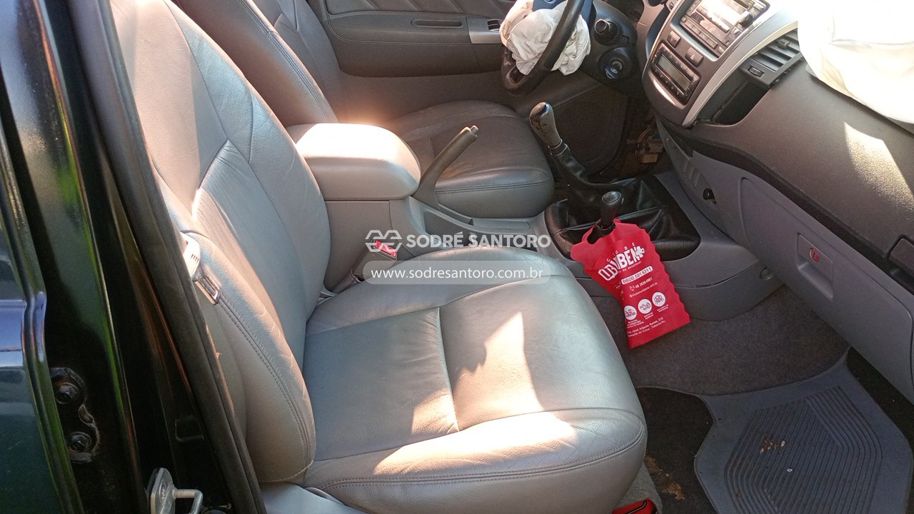 Toyota Hilux Cd4x4 Srv - 2009/2009 — foto 9 de 12