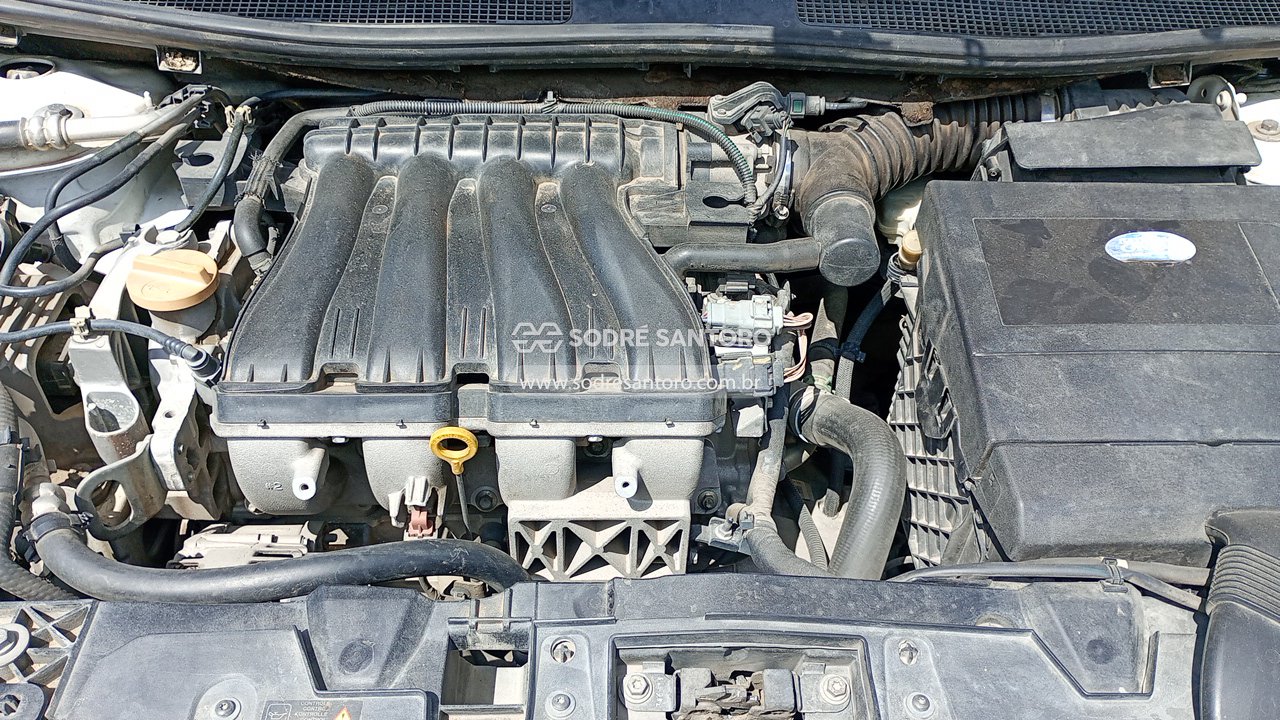 Renault Fluence Dyn20m - 2012/2013 — foto 5 de 12