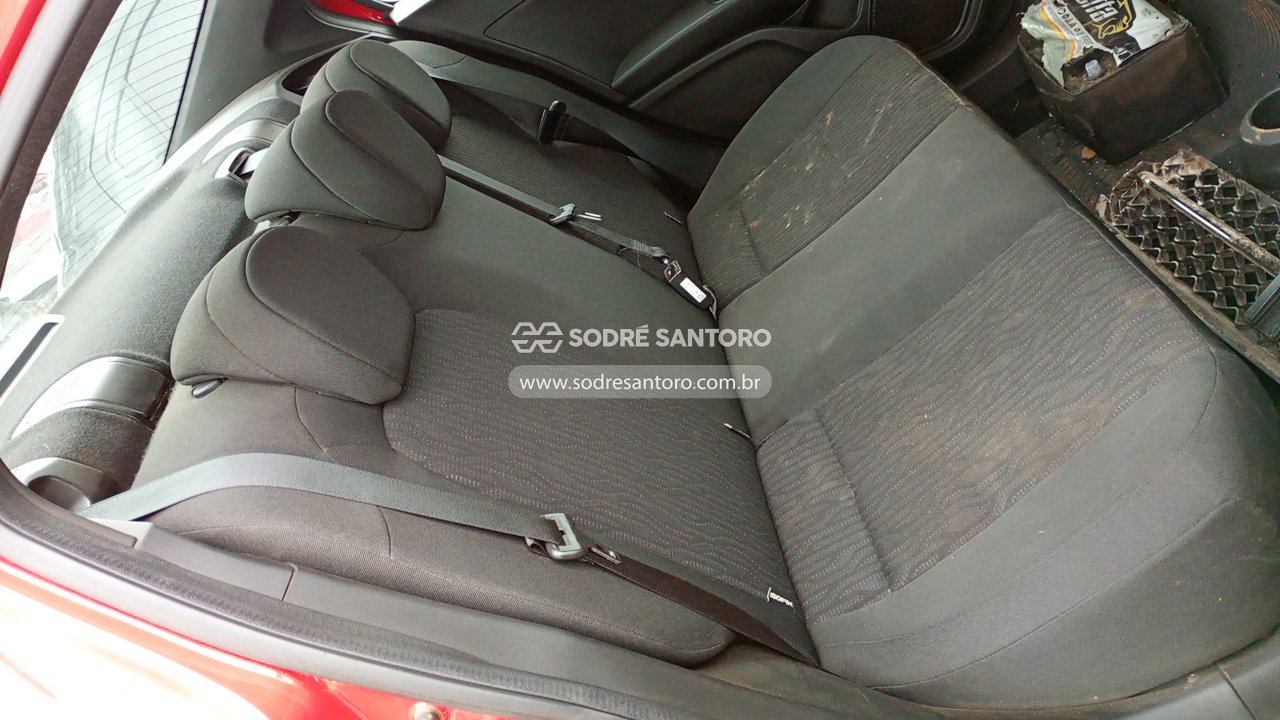 Fiat Cronos Drive 1.3 - 2021/2021 — foto 9 de 12