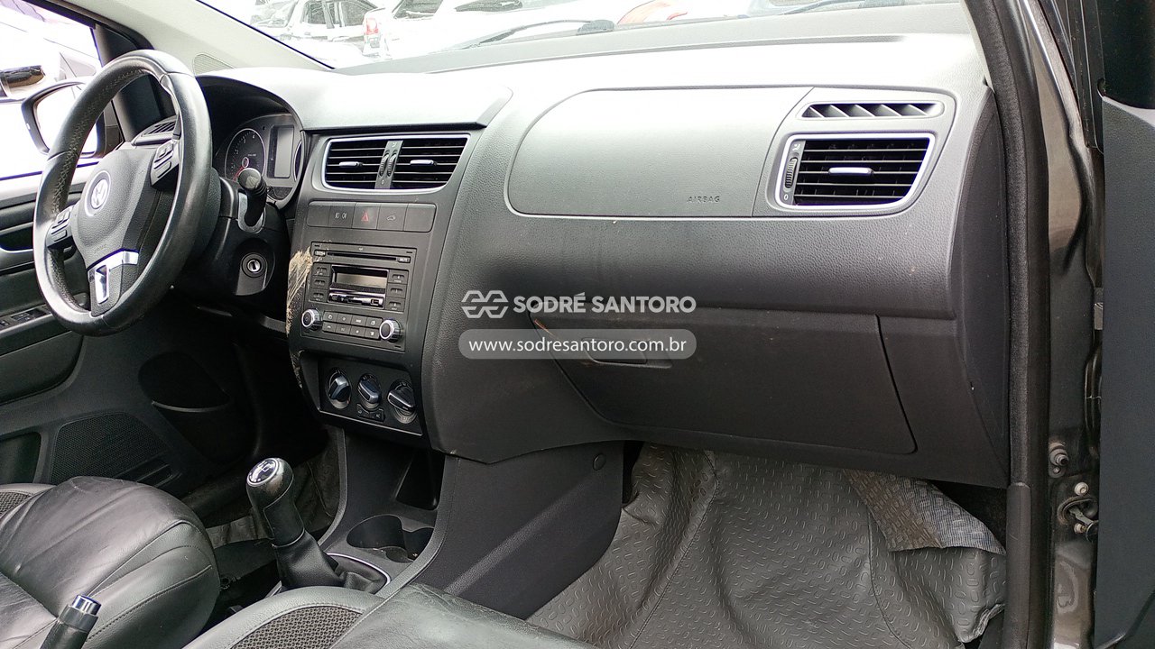 Volkswagen Crossfox - 2011/2012 — foto 7 de 12