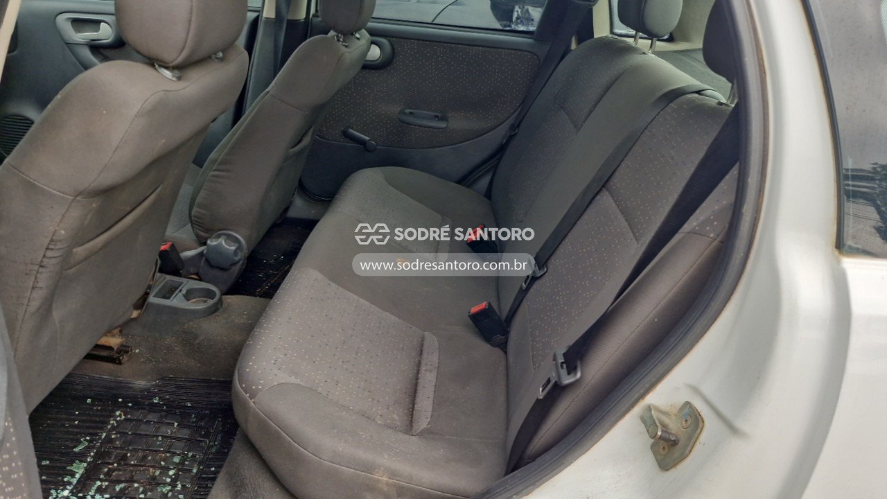 Chevrolet Corsa Sedan Premium - 2009/2010 — foto 11 de 12