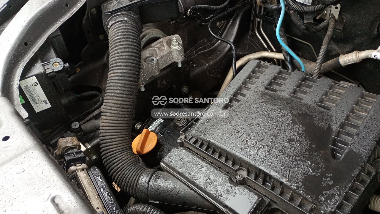 Fiat Cronos Drive 1.3 - 2020/2020 — foto 12 de 12
