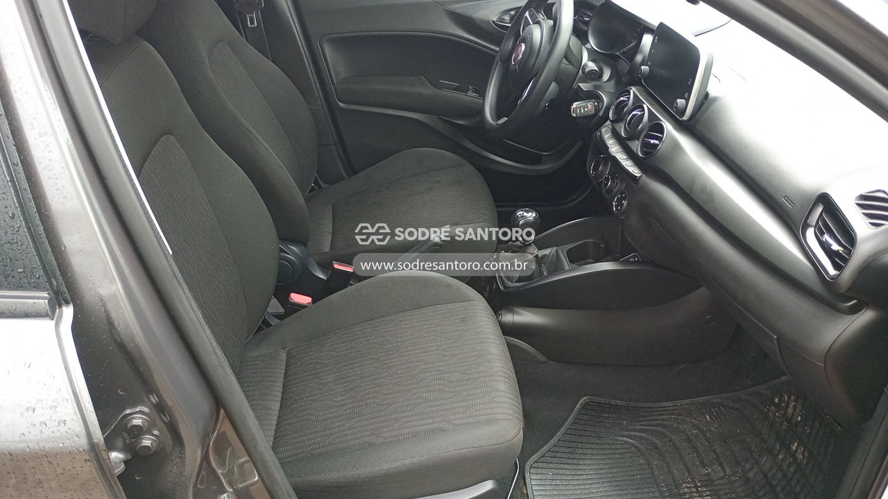 Fiat Cronos Drive 1.3 - 2020/2020 — foto 9 de 12