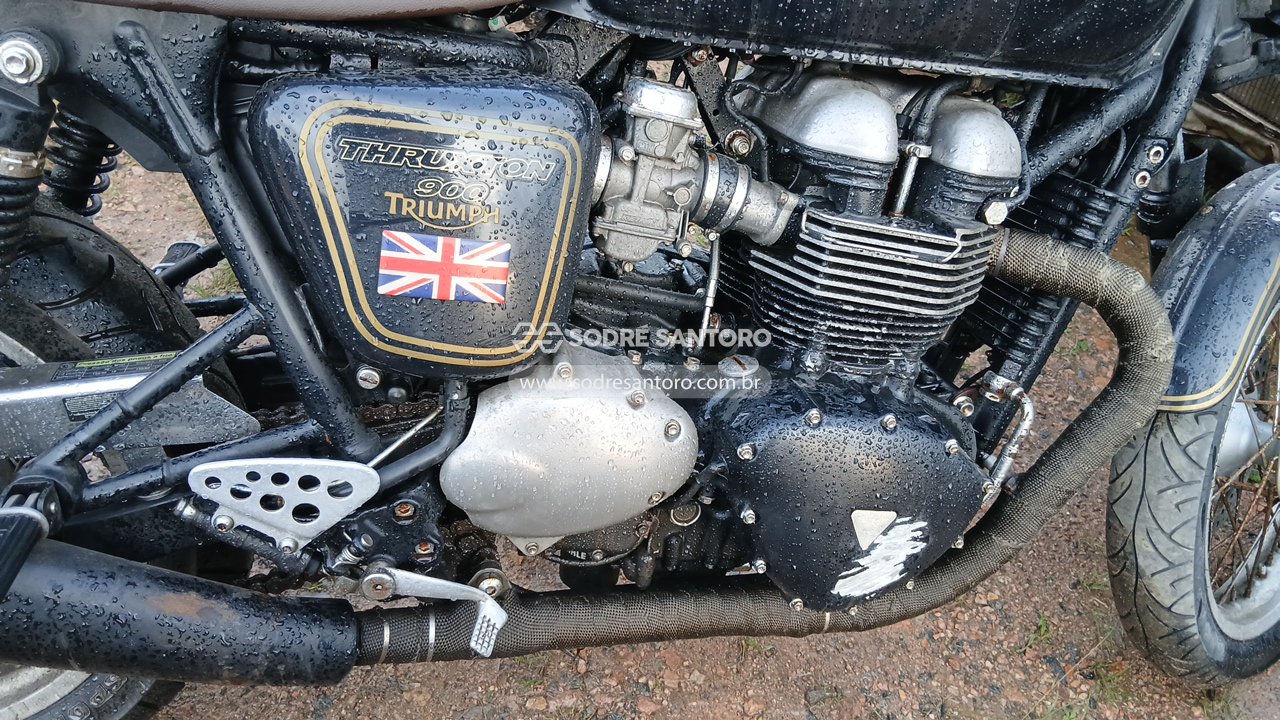 Triumph Thruxton - 2014/2014 — foto 5 de 12