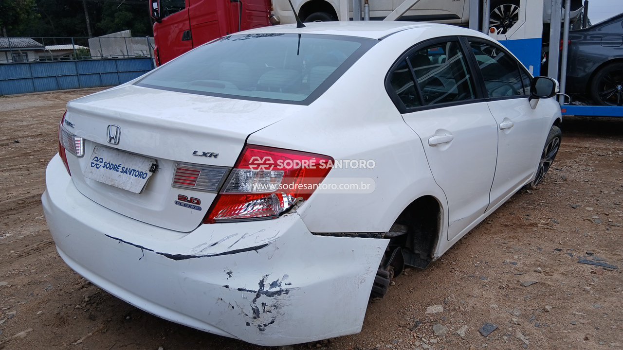 Honda Civic Lxr - 2014/2015 — foto 4 de 12