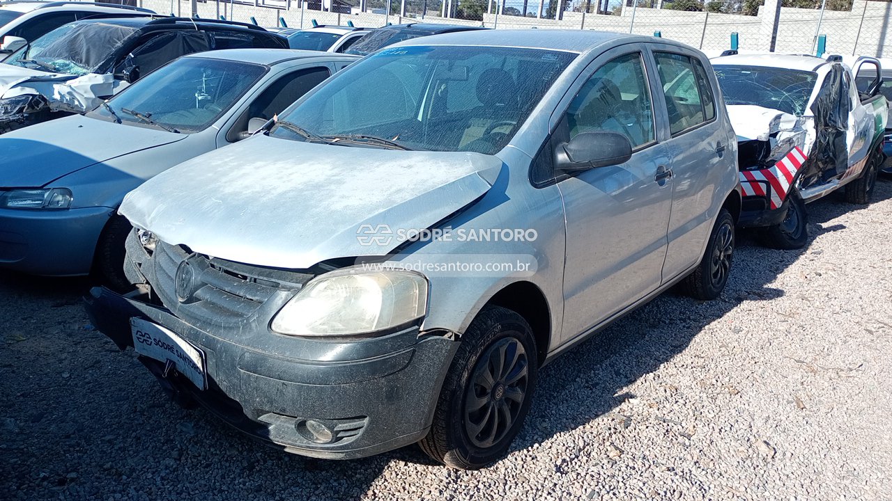 Volkswagen Fox 1.0 - 2006/2007 — foto 3 de 12