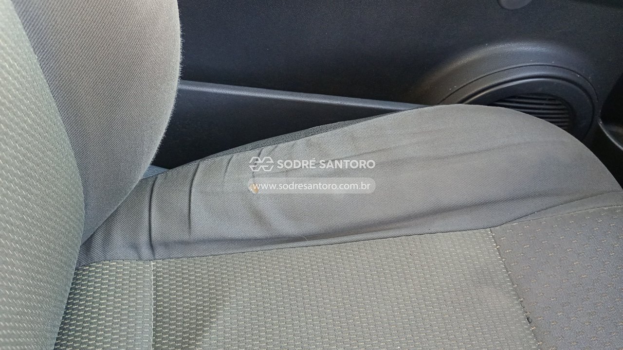 Volkswagen Fox 1.0 - 2006/2007 — foto 11 de 12