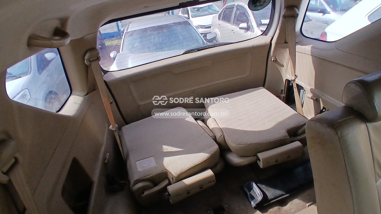 Toyota Hiluxsw4 Srv4x4 - 2010/2010 — foto 11 de 12