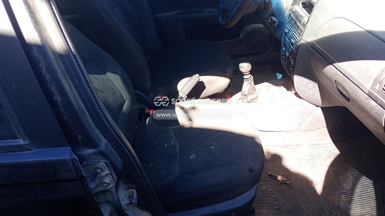 Fiat Siena EL Flex - 2011/2012 — foto 9 de 12