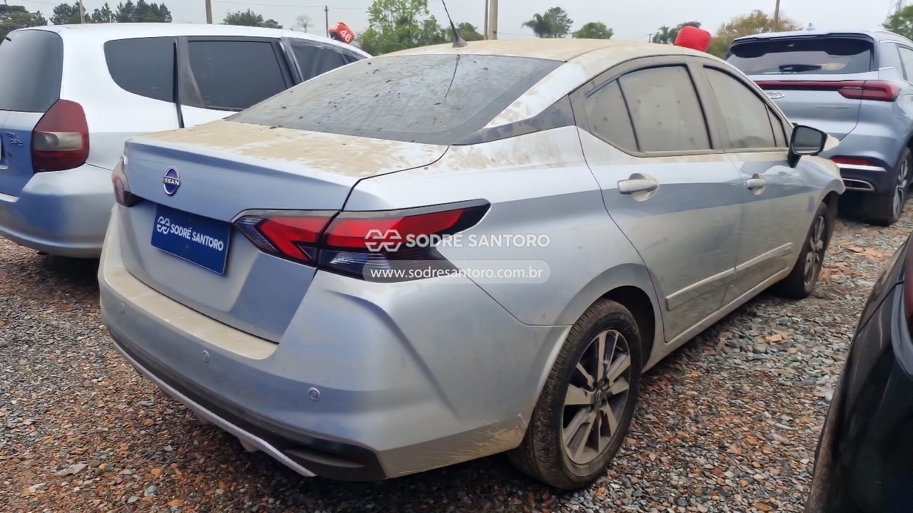 Nissan Versa Advnc Cvt - 2025/2026 — foto 4 de 12