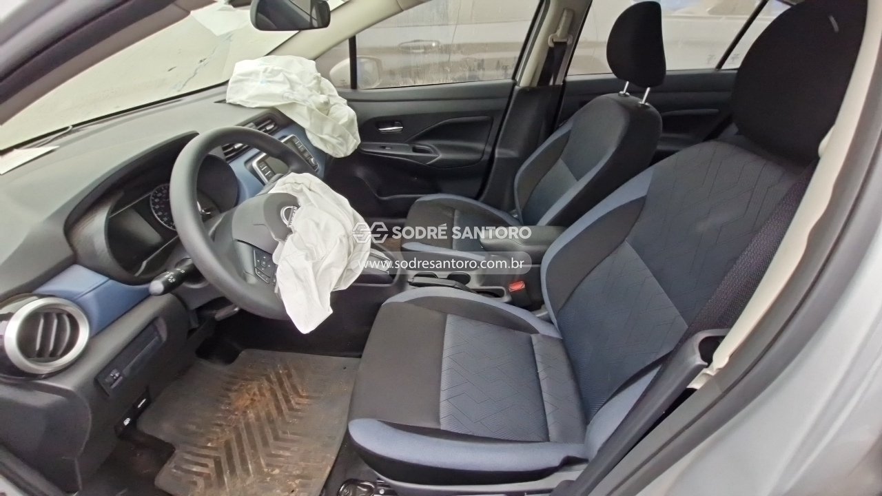 Nissan Versa Advnc Cvt - 2025/2026 — foto 8 de 12