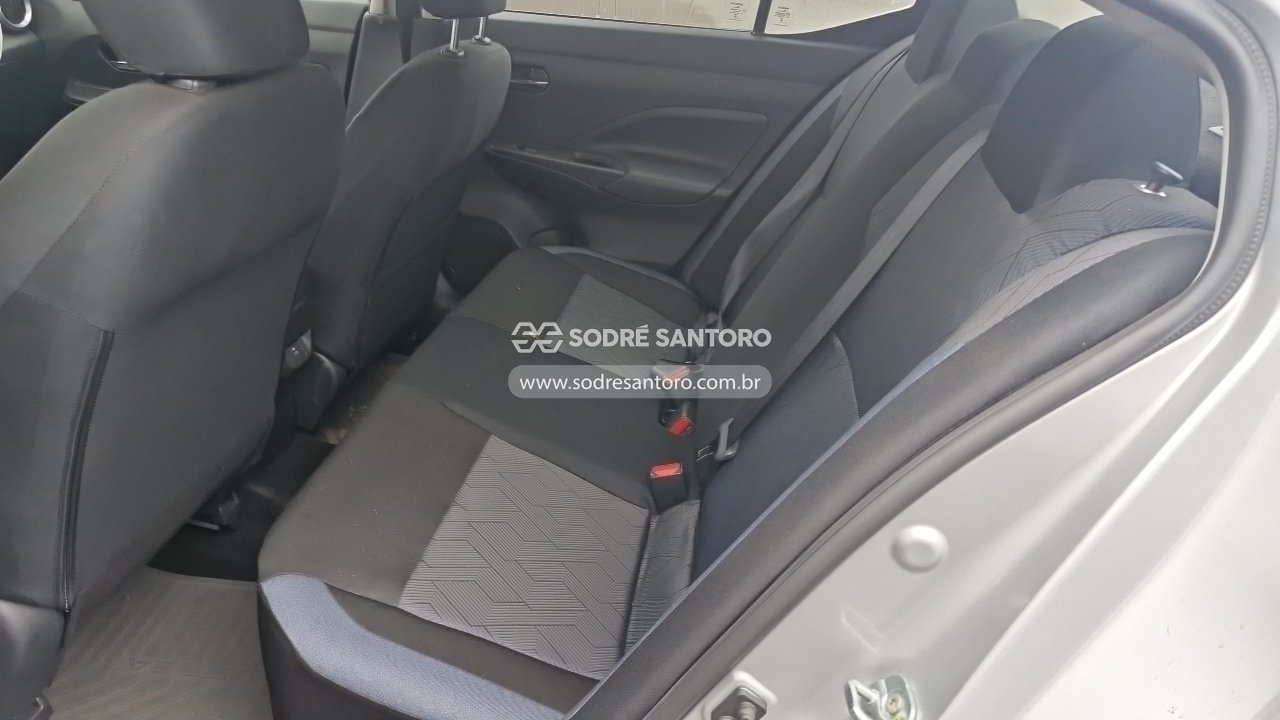 Nissan Versa Advnc Cvt - 2025/2026 — foto 10 de 12