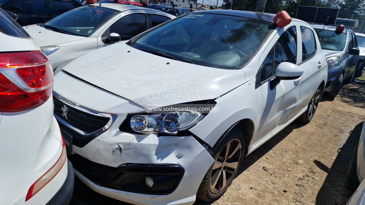 Peugeot 308 Allure - 2015/2016 — foto 3 de 12