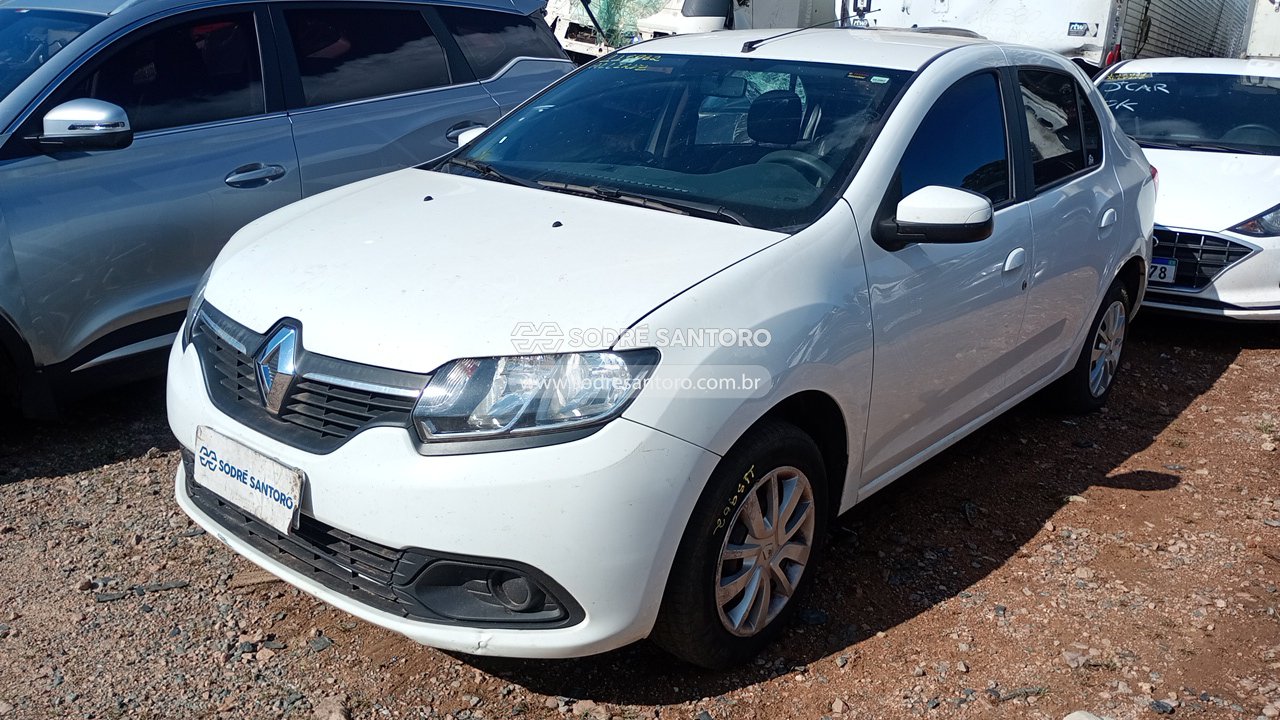 Renault Logan Expr 1016v - 2016/2017 — foto 3 de 12