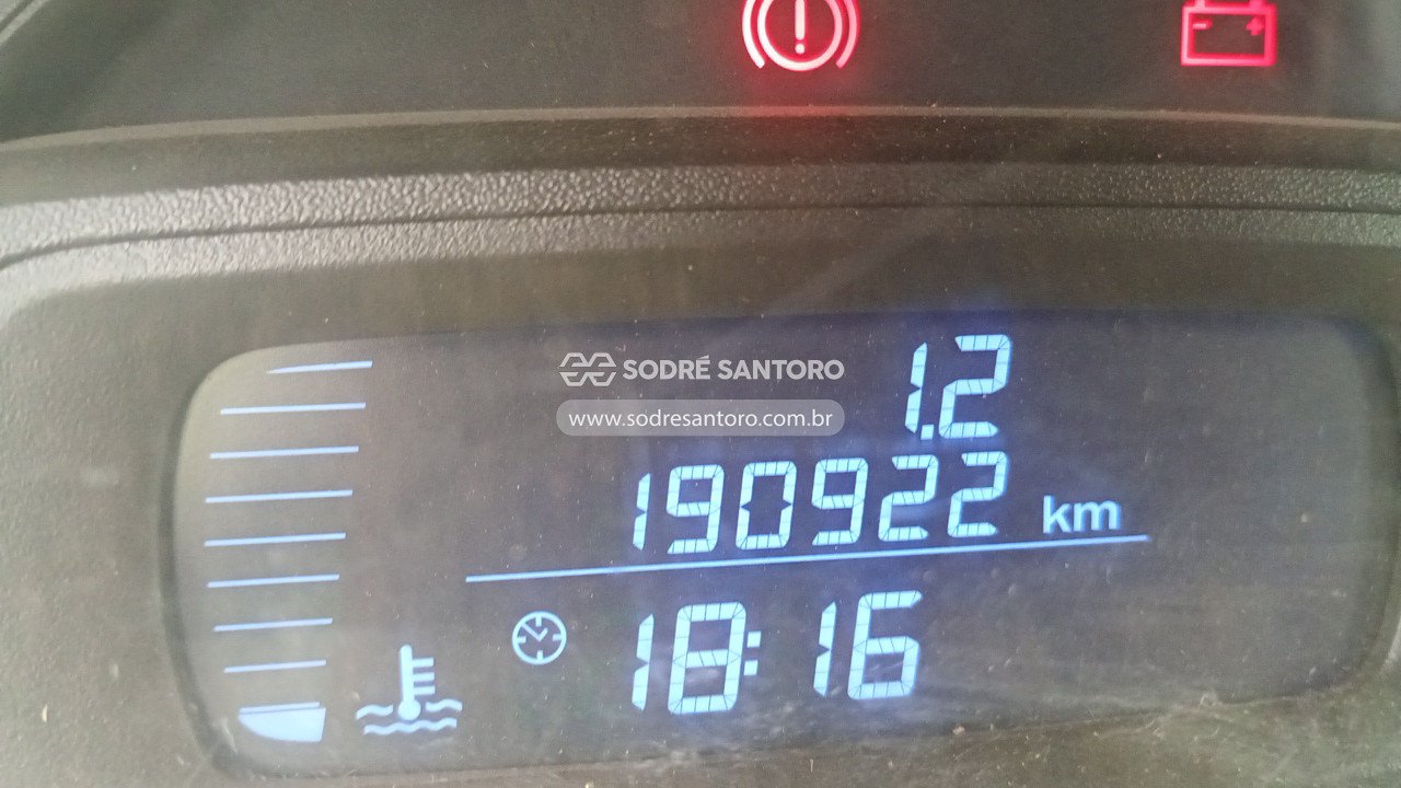 Chevrolet Montana LS - 2011/2012 — foto 7 de 12