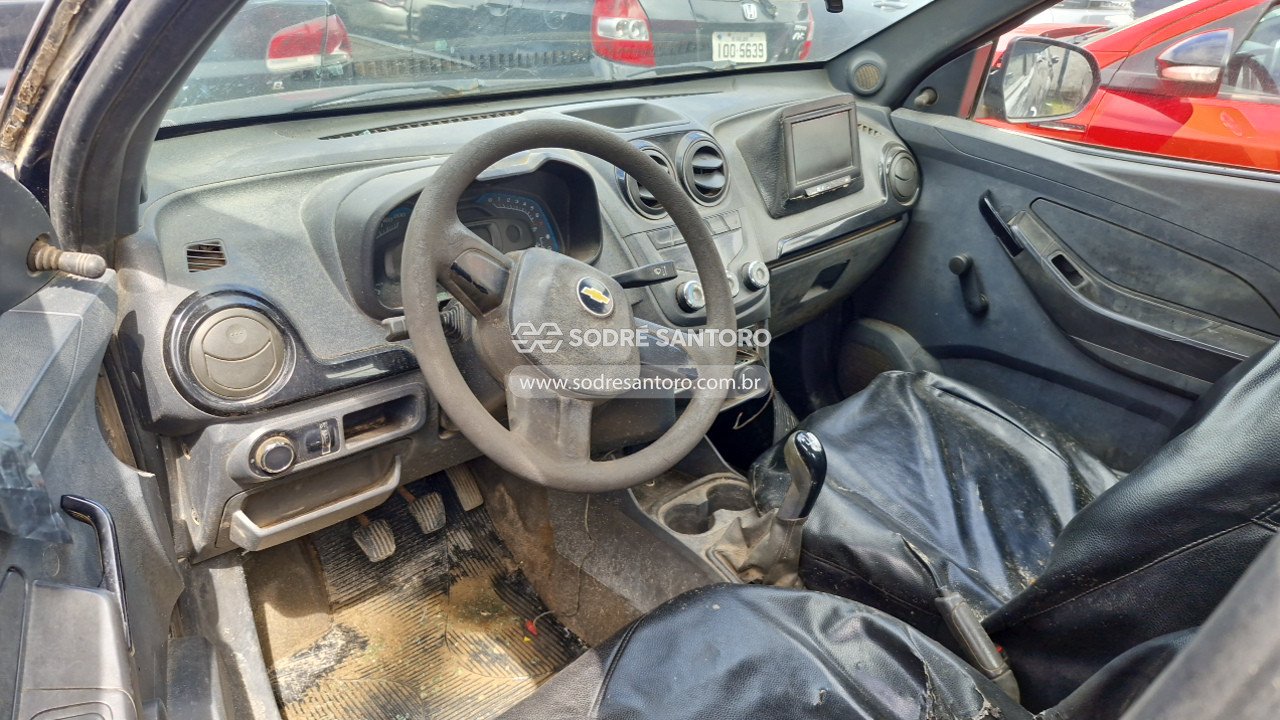 Chevrolet Montana LS - 2011/2012 — foto 6 de 12