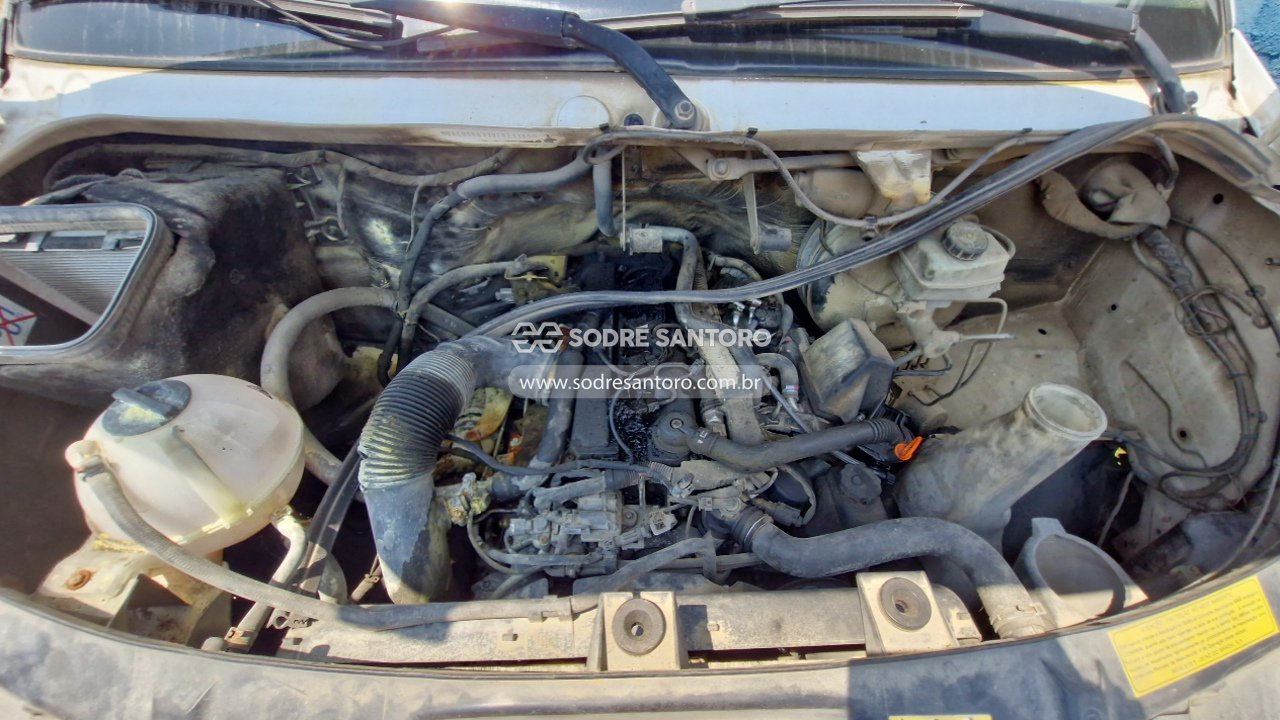 Mercedes-benz 311cdistreetf - 2012/2013 — foto 5 de 12