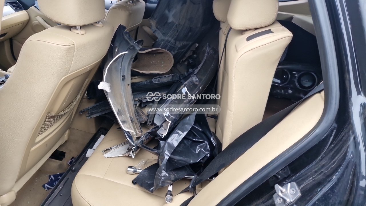 Bmw X1 Sdrive1.8i Vl31 - 2013/2014 — foto 10 de 12