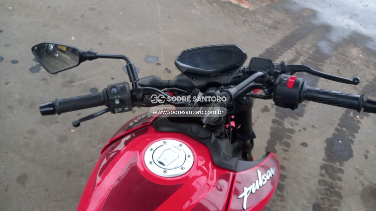 Bajaj Pulsar N150 - 2025/2026 — foto 10 de 12
