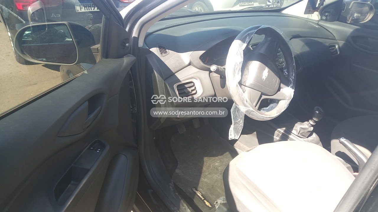 Chevrolet Onix 1.0mt LT - 2016/2017 — foto 6 de 12
