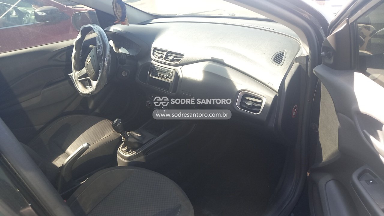 Chevrolet Onix 1.0mt LT - 2016/2017 — foto 8 de 12