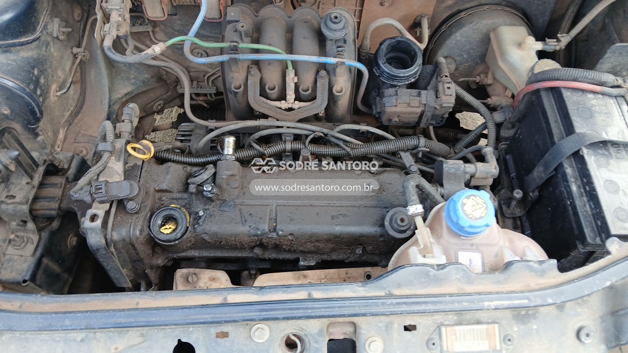 Fiat Uno Vivace 1.0 - 2012/2012 — foto 5 de 12