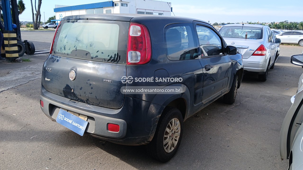 Fiat Uno Vivace 1.0 - 2012/2012 — foto 4 de 12