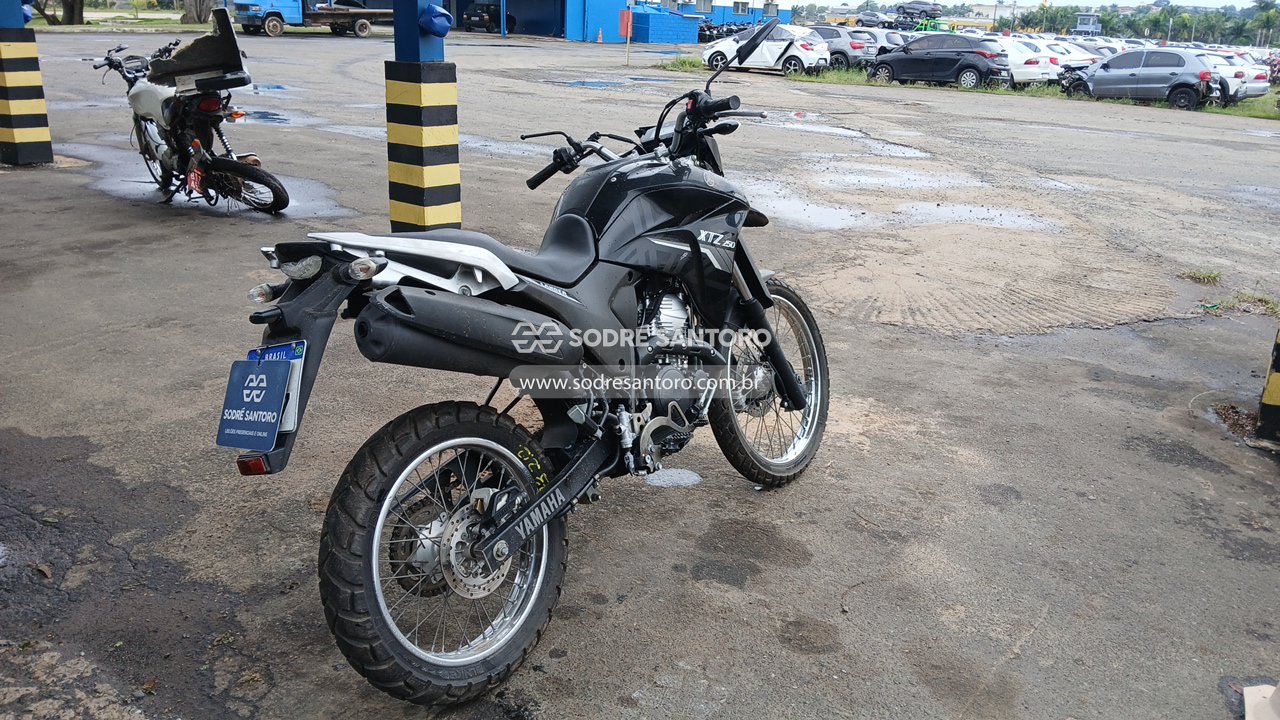 Yamaha Xtz250 Lander - 2020/2021 — foto 4 de 10