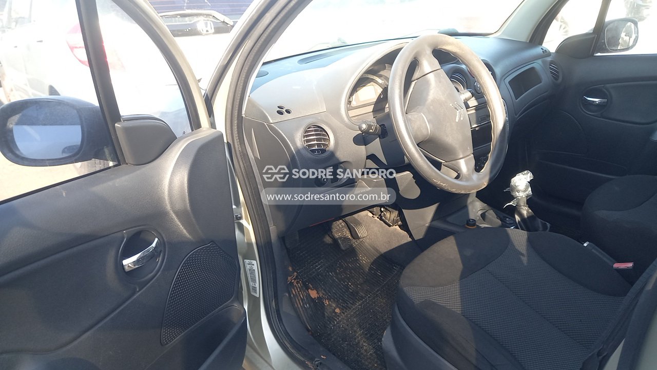 Citroen C3 Glx 14 Flex - 2008/2009 — foto 6 de 12