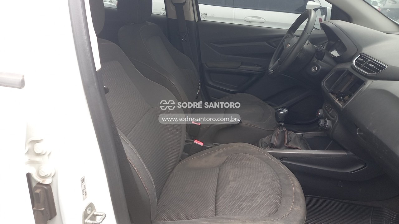 Chevrolet Onix 1.0mt LT - 2013/2013 — foto 9 de 12