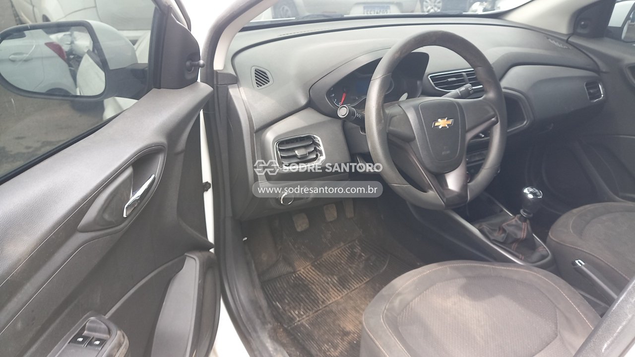 Chevrolet Onix 1.0mt LT - 2013/2013 — foto 6 de 12