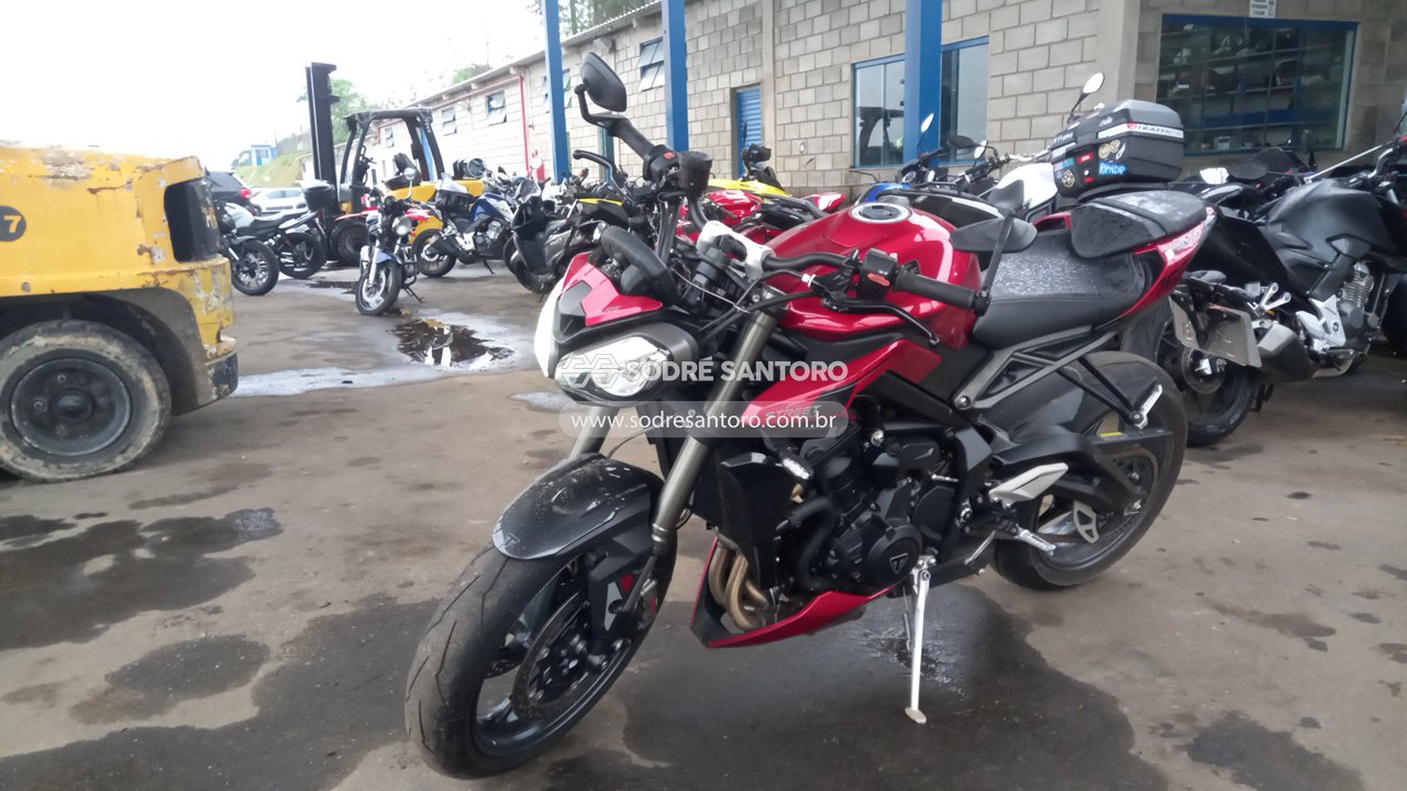 Triumph Street Triple RS - 2024/2024 — foto 3 de 12