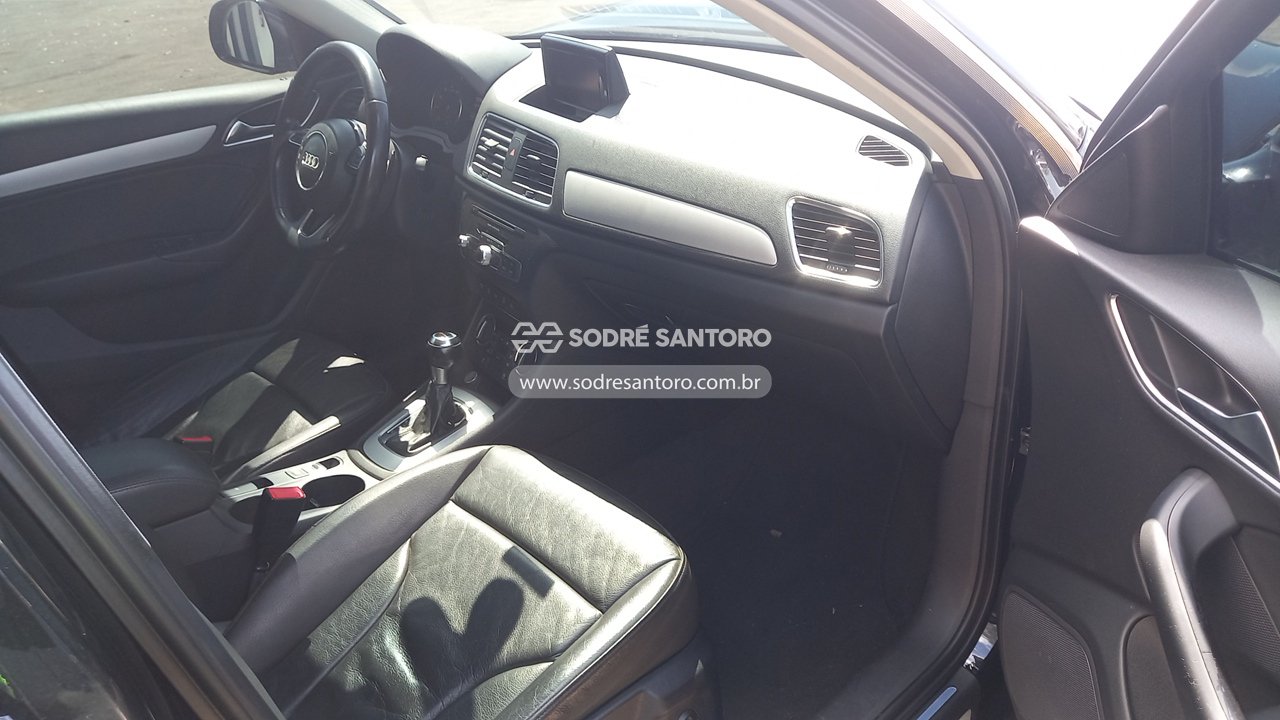 Audi Q3 1.4tfsi - 2017/2017 — foto 8 de 12