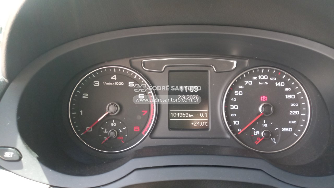 Audi Q3 1.4tfsi - 2017/2017 — foto 7 de 12