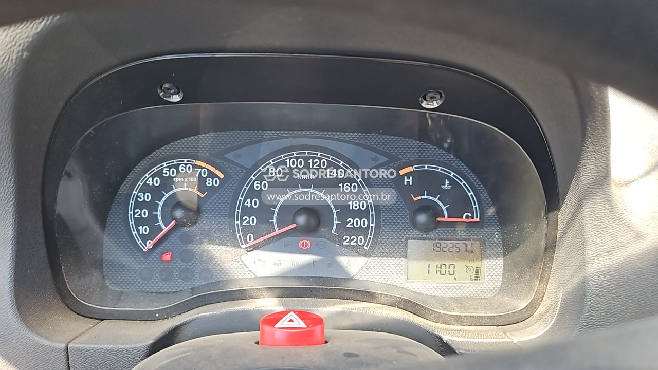 Fiat Strada Working CE - 2011/2012 — foto 7 de 12